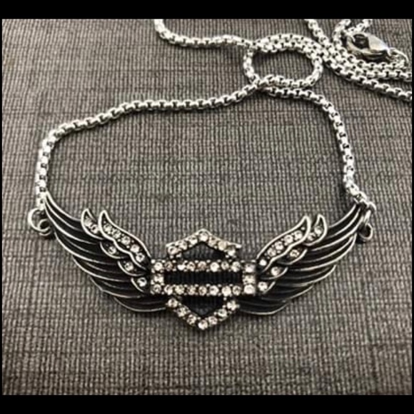 Bundle🌸🌷Necklace /Bracelet - Picture 5 of 7